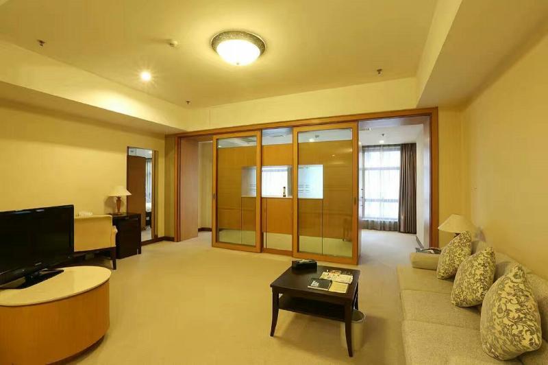 Dalian Asia Pacific Service Apartment Екстериор снимка