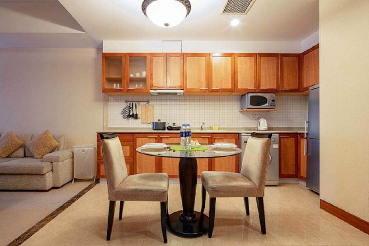 Dalian Asia Pacific Service Apartment Екстериор снимка